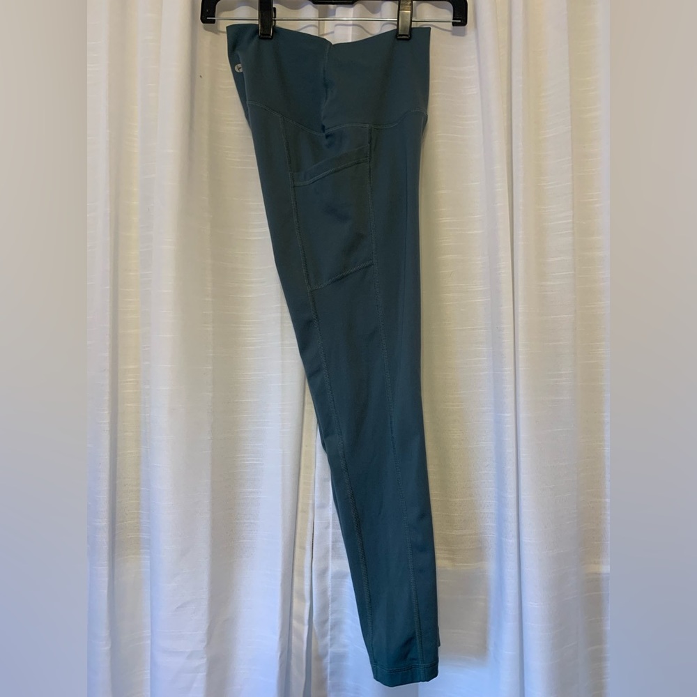 NWOT 90° by Reflex Pocket Leggings